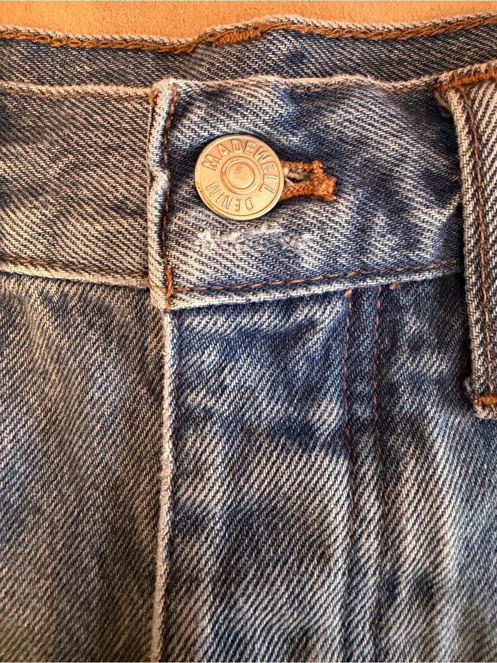 Madewell Relaxed Denim Short Medium Wash Blue Distressed Frayed Hem Size 28 - Picture 5 of 6